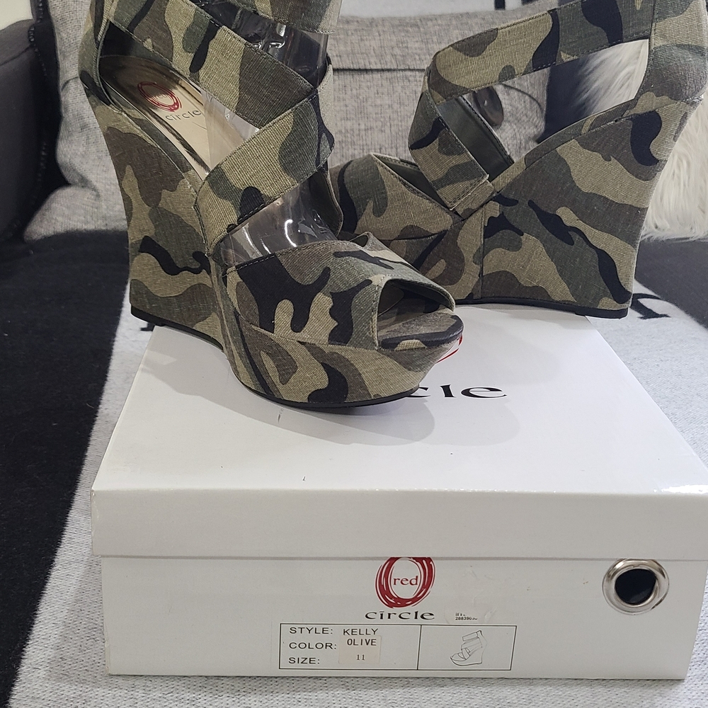 Women's Camouflage Wedge Sandals